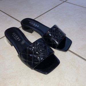 GUESS HEELED SANDALS